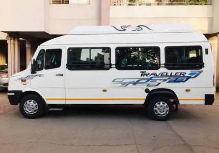 17 Seater Tempo Traveller