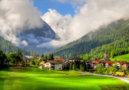 Chandigarh to Dalhousie & Dharamshala Short Escape