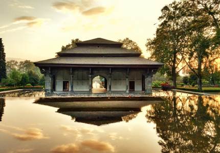Kashmir Grand Tour: Jammu-Srinagar-Gulmarg-Sonmarg-Pahalgam - 9 Days