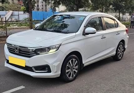 Hire Sedan Cab in North India